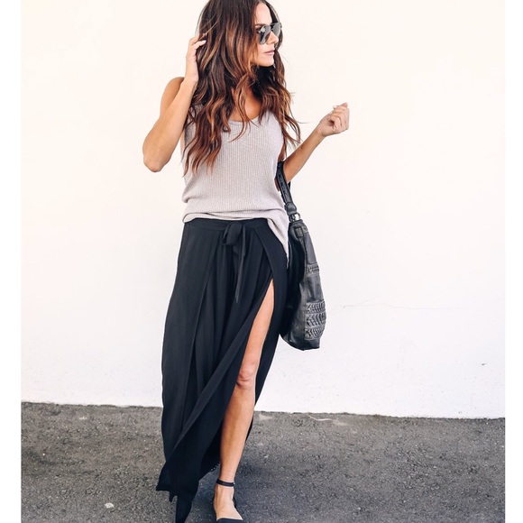 Life Of Leisure Side Slit Tie Pants - Picture 2 of 4